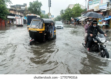 Heavy rain fall in Mumbai - global News Article